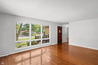 400 N Eaton Avenue, Indianapolis - 5