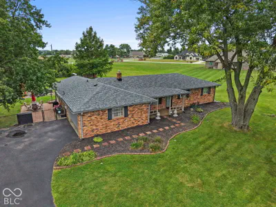 6349 W Buckskin Court, New Palestine - 3