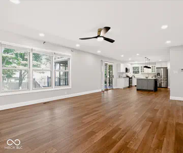 2601 Trotters Run, Bloomington - 11