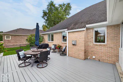 2807 Bloomsbury Drive, Greenwood - 47