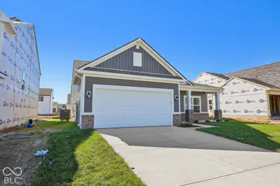 685 Braxton Street, Trafalgar - 3