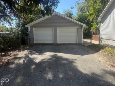 1221 E Edwards Avenue, Indianapolis - 33