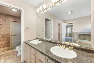 5600 Sun Point Drive, Muncie - 20