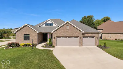 836 Justine Circle, Indianapolis