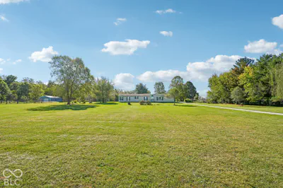 681 W County Road 1000 S, Clayton - 7