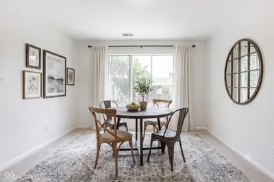 586 Hunters Drive, Carmel - 20
