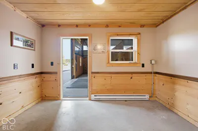 7813 W 50 S, Morgantown - 63