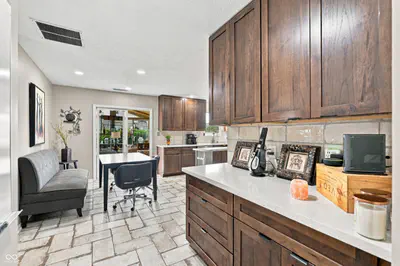10133 Wellborne Drive, Indianapolis - 9