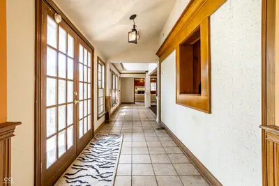 6301 800, Zionsville - 11