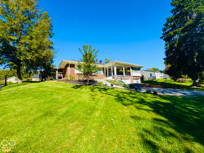 450 Valley Lane, Greenwood - 4
