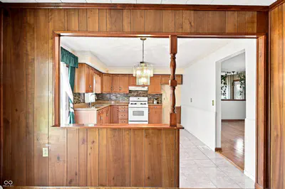 6730 Michigan Road, Fairland - 9