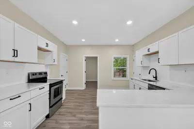 320 39th Street, Indianapolis - 8