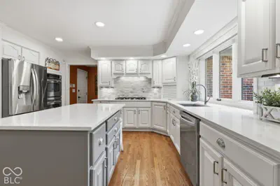 5328 Woodfield Drive, Carmel - 11