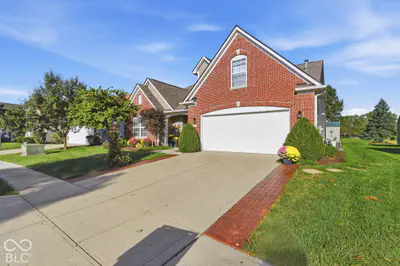 18931 Round Lake Road, Noblesville - 55