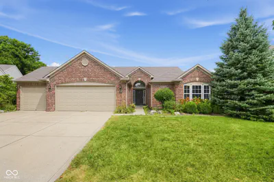 11214 Beardsley Way, Fishers
