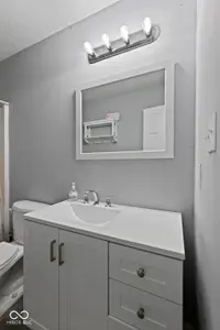 6677 Wimbledon Drive, Zionsville - 18
