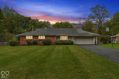 7926 Charlecot Drive, Indianapolis