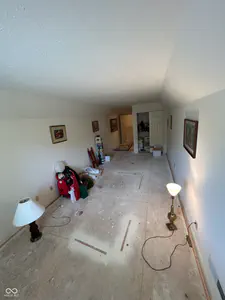 9750 Colonial Drive, Carmel - 33