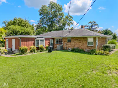 1406 Laurel Drive, Columbus - 44