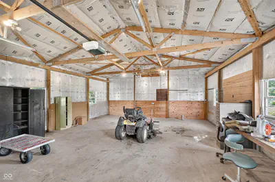10420 Bradford Road, Avon - 33