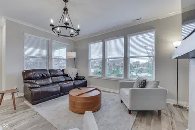 15013 Stonneger, Westfield - 12
