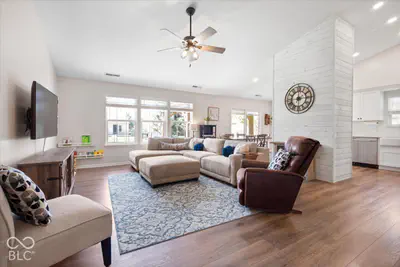 9348 Bayfield Drive, McCordsville - 4