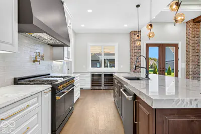 1221 Beechtree Lane, Franklin - 18