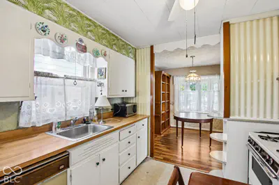 140 7th Avenue, Beech Grove - 9
