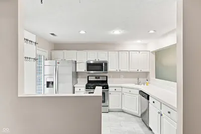 12673 Ladson Street, Fishers - 13