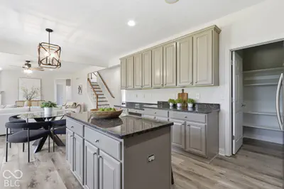 12558 Talon Crest Drive, Fishers - 28