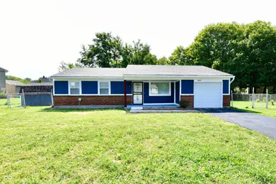 9457 Burrwood Creek, Indianapolis - 6
