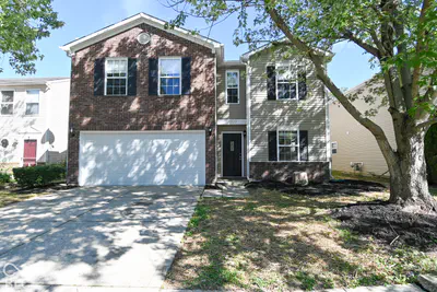 1909 Southernwood Lane, Indianapolis