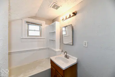 802 N Bradley Avenue, Indianapolis - 25