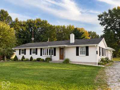 26098 State Road 46, Batesville - 27