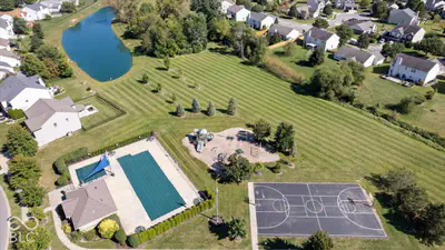 9348 Bayfield Drive, McCordsville - 34
