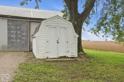 5637 County Road 900 East, Losantville - 25