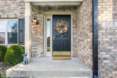 5318 Lacy Way, Greenwood - 4