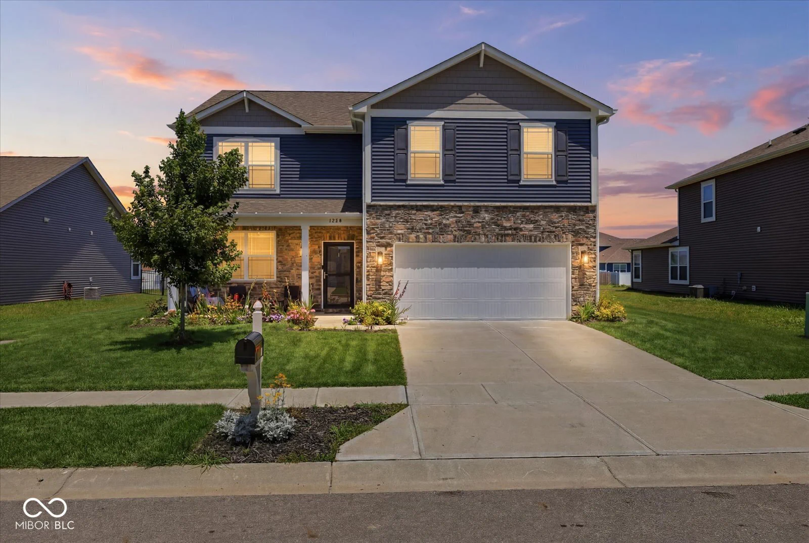 1420 Honeysuckle Drive, Shelbyville