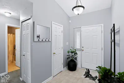 5836 Outer Bank Road, Indianapolis - 5