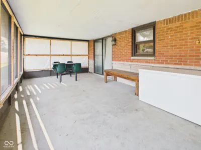 168 Benton Street, Alexandria - 30