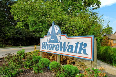 8158 Shorewalk Drive, Indianapolis - 49