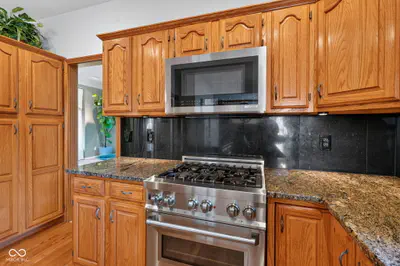 9958 Northwind Drive, Indianapolis - 14