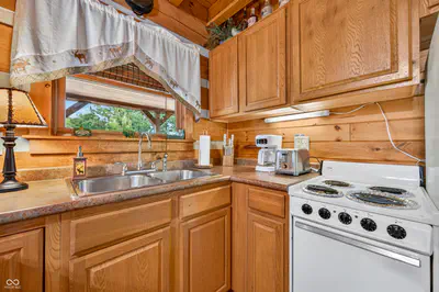 9601 Buffalo Pike, Freetown - 34