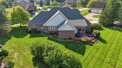 7630 Bluebird Court, Brownsburg - 38