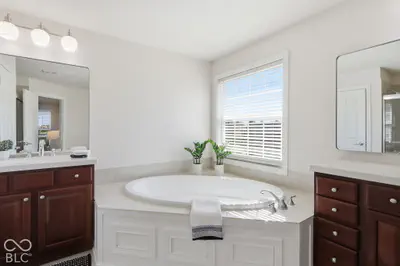 12558 Talon Crest Drive, Fishers - 56