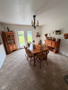 1927 11th Street, Marion - 10