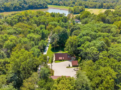 5432 Whittier Drive, Knightstown - 46