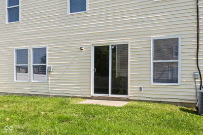 9145 Centenary Lane, Camby - 35