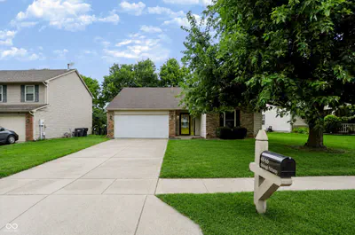 4846 Oakleigh Parkway, Greenwood - 41