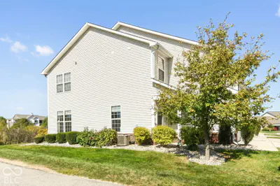 9628 Rolling Plain Drive, Noblesville - 3